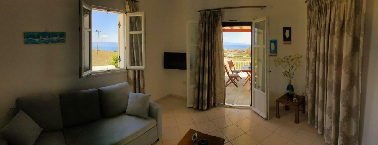 Anthoula'S Sea View Apartment Piso Livadi Buitenkant foto
