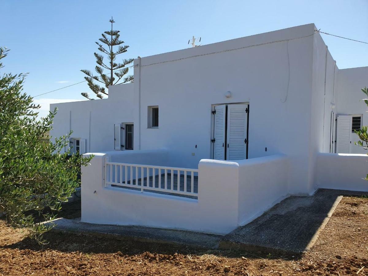 Anthoula'S Sea View Apartment Piso Livadi Buitenkant foto
