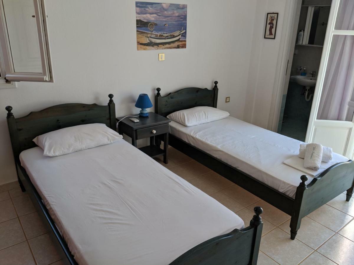 Anthoula'S Sea View Apartment Piso Livadi Buitenkant foto