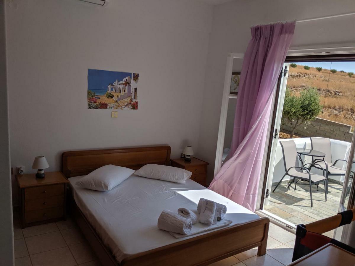 Anthoula'S Sea View Apartment Piso Livadi Buitenkant foto